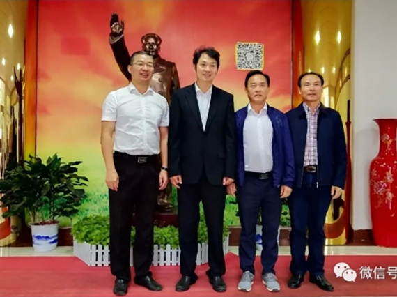 湖南省政府副秘書長(zhǎng)、辦公廳主任陳仲伯一行蒞臨【湘潭恒欣】指導(dǎo)工作