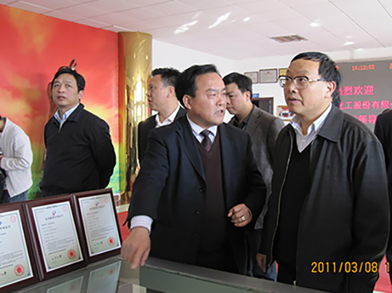 省政協(xié)副主席、省委組織部常務(wù)副部長(zhǎng)武吉海先生一行蒞臨我公司視察指導(dǎo)工作